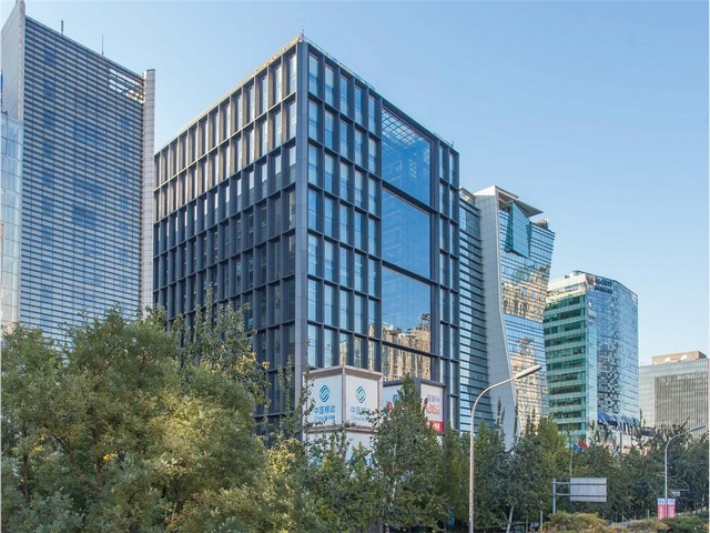 江阴苹果12Max换屏贵吗